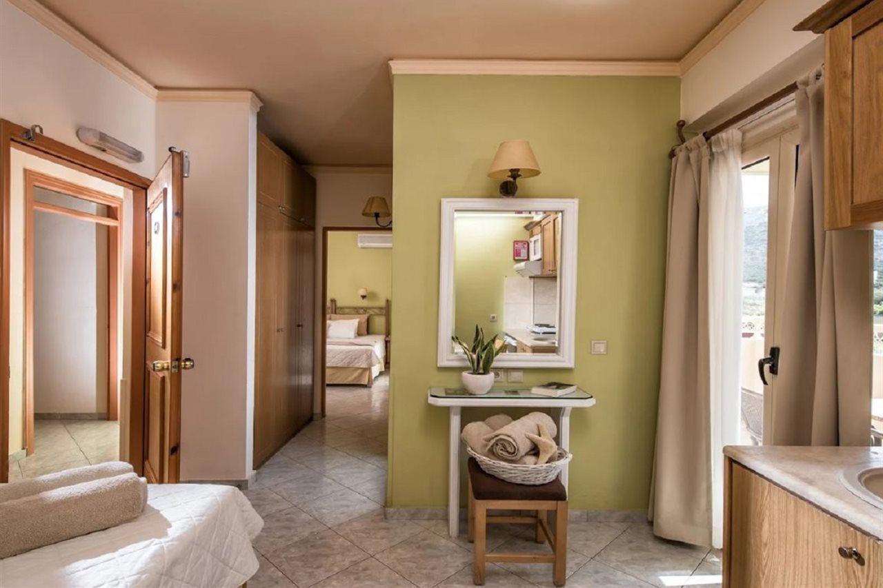 Socrates Hotel apartamentowy Mália