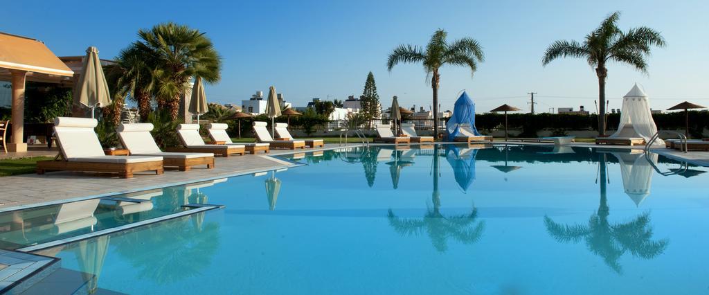 Aparthotel Socrates 3*
